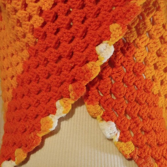 no tag perfectly hand crochet cottage wrap/one size/mustard white and orange - Picture 8 of 10